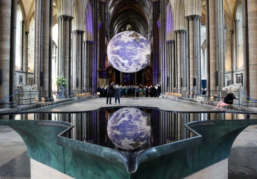 Gaia at Salisbury Cathedral, 2019 photo by luke jerram