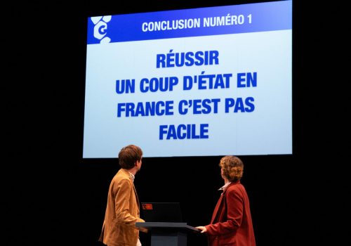 L'art d'avoir toujours raison (c) LOUISE AJUSTE Réussir un coup d_état_DSC4530